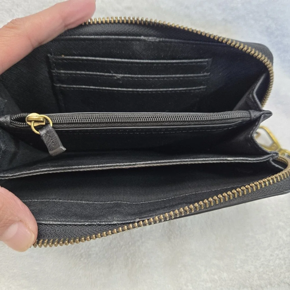 Fossil Leather RFID  Wallet Emma Zip-Round Phone Case Black Cowhide Leather Soft